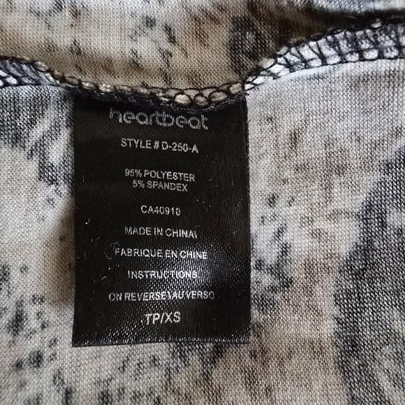 HEARTBEAT Women's Multicolored Animal Print Rhinestone Embellishment Tunic Dress - Picture 15 of 16